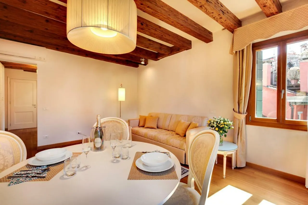 Nikki House Apartment Venice Italy