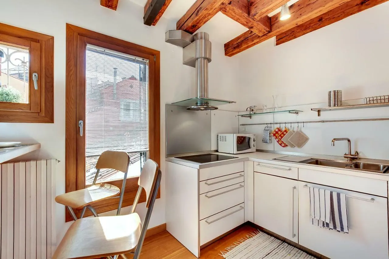 Nikki House Apartment Venice