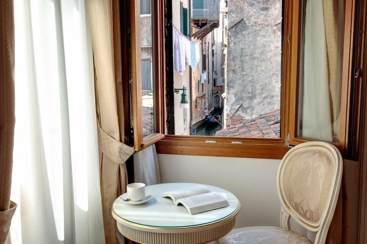 Nikki House Apartment Venice